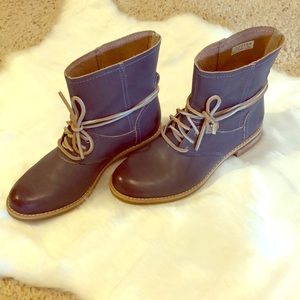 Like new Timberland Earthkeepers Boots